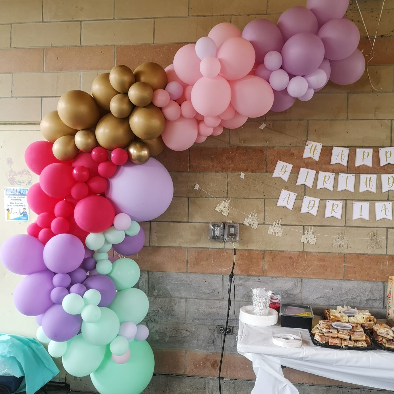 Colors and the best Brampton balloon decor service.