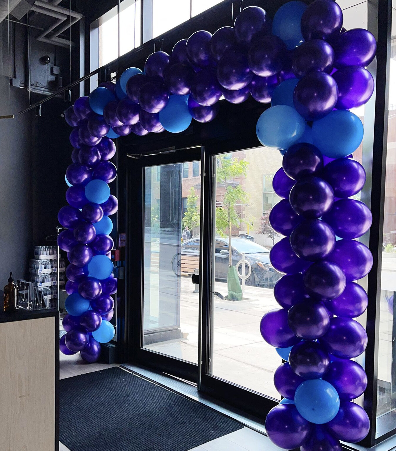 toronto 24ft balloon arch