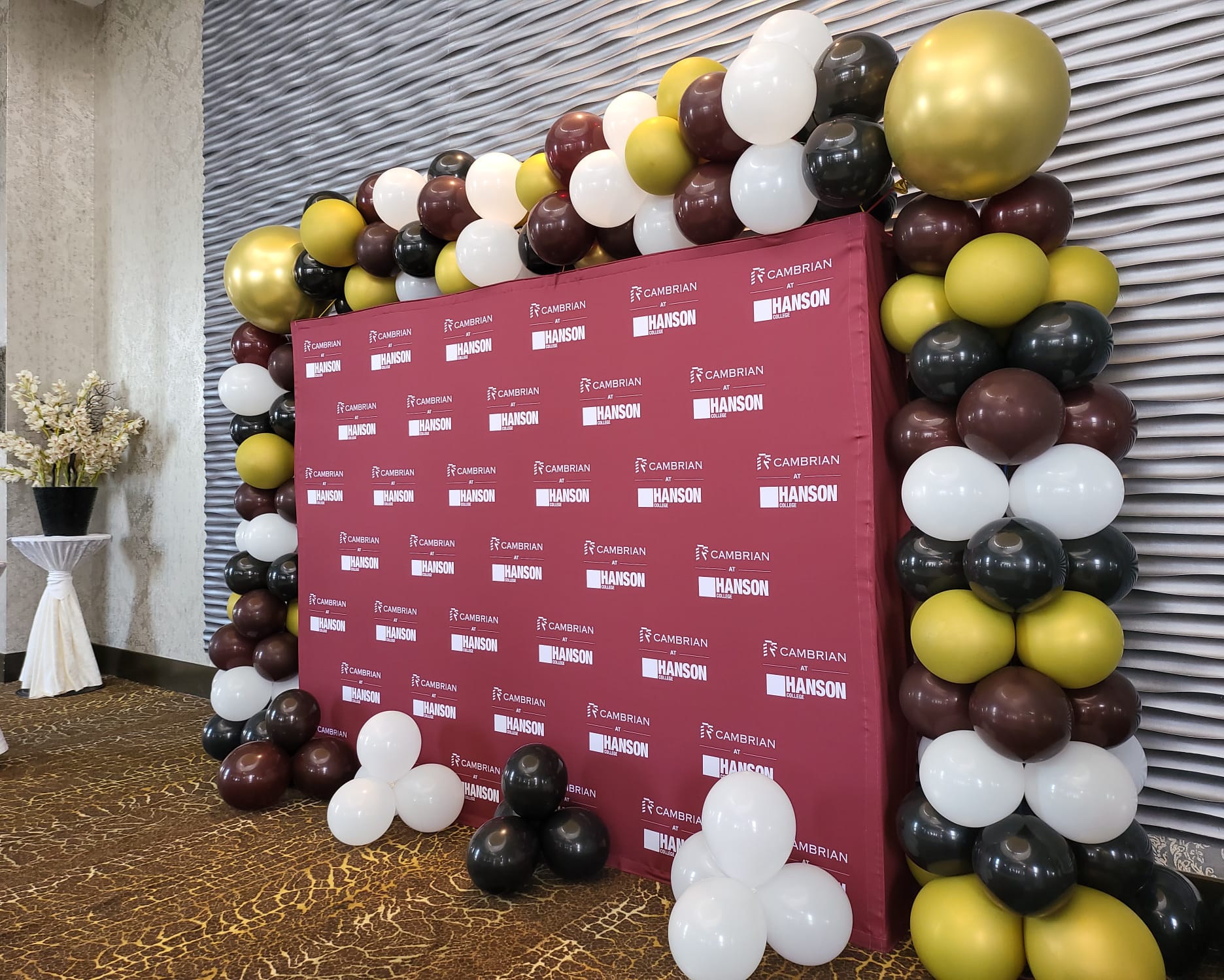 beamsville balloon arch rental