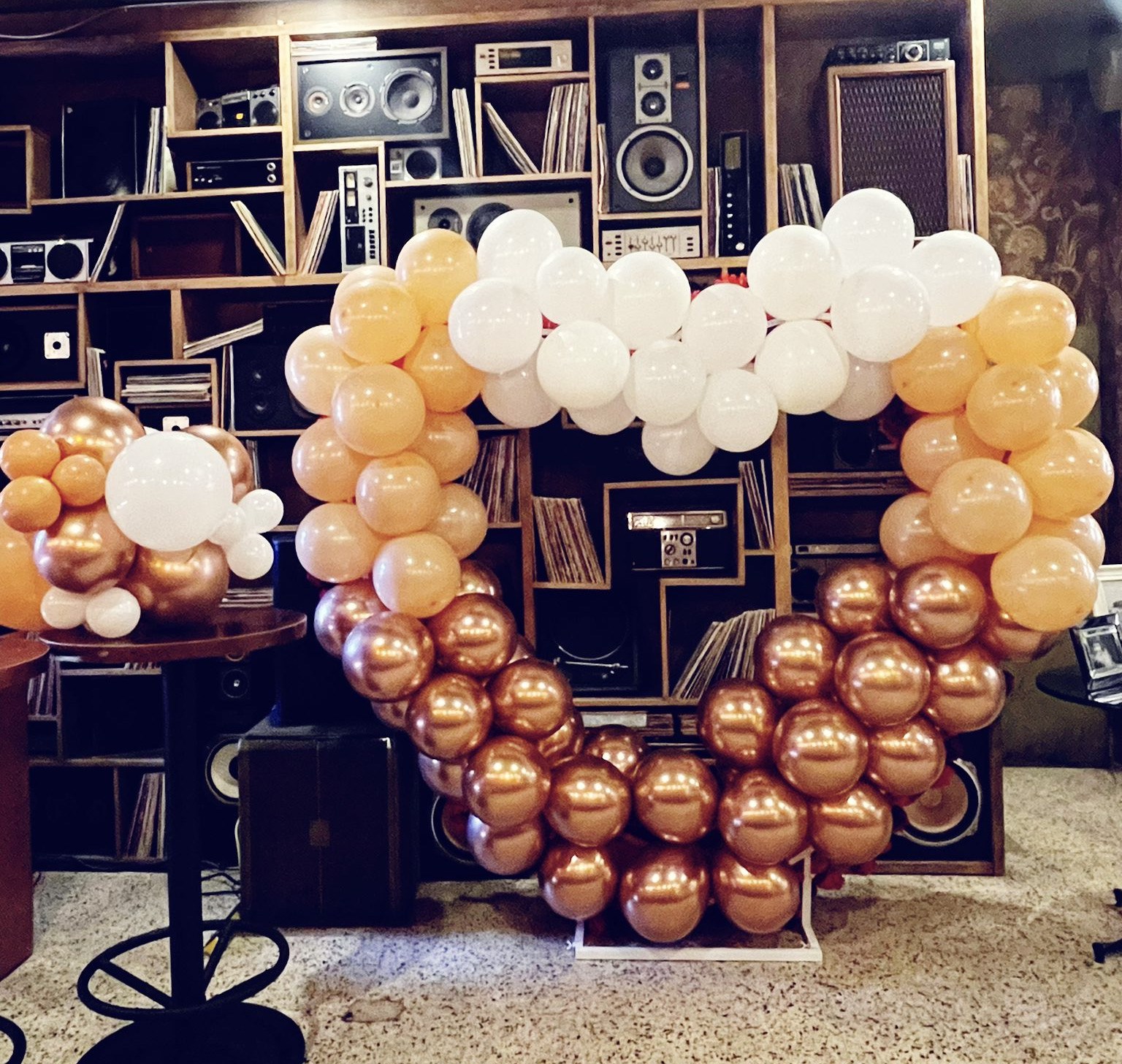 cambridge balloon arch rental