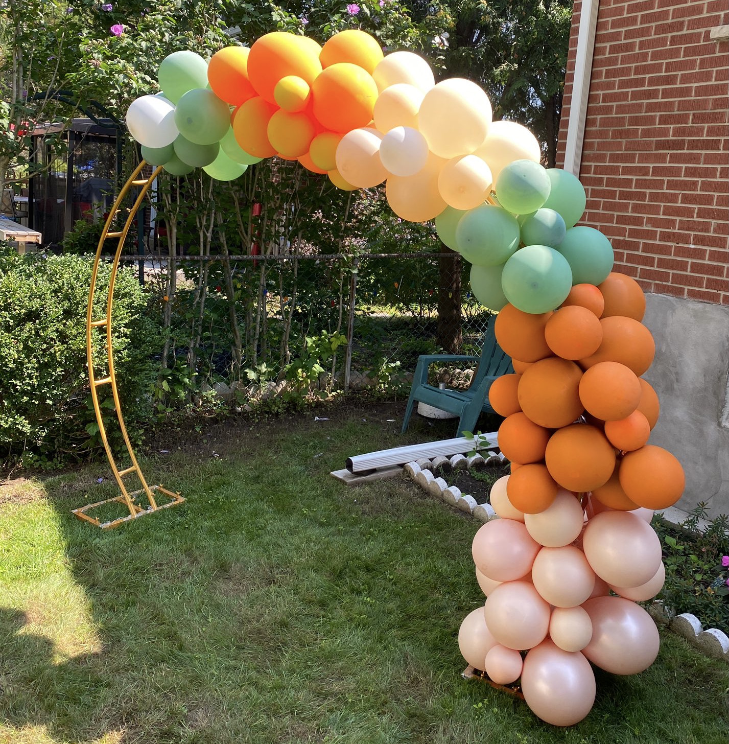 simcoe balloon arch rental